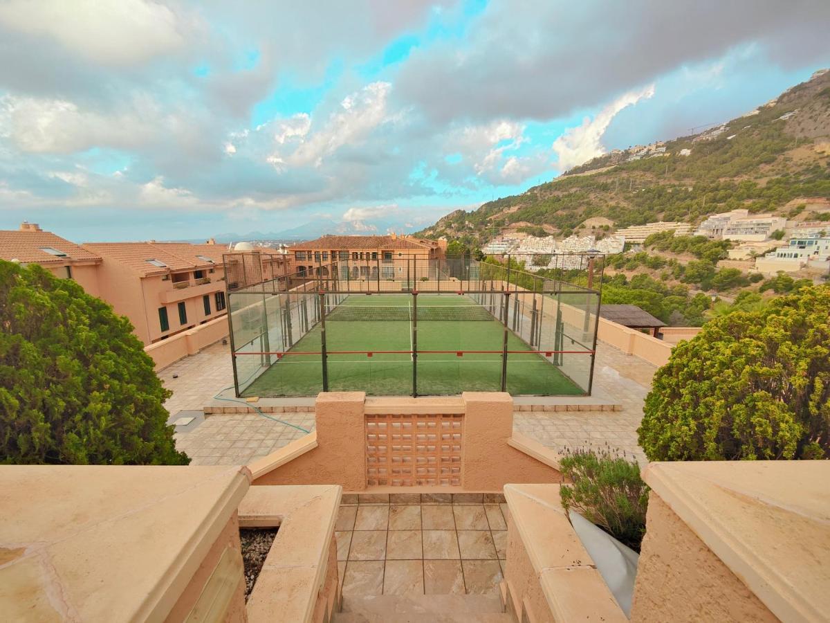 Luxury Mascarat
