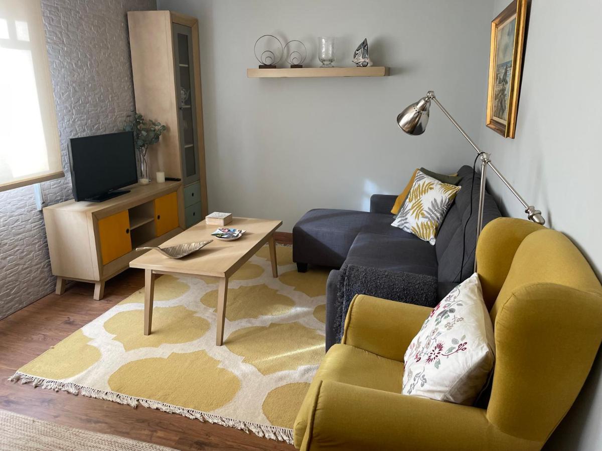 En El Centro De Viveiro Apartamento