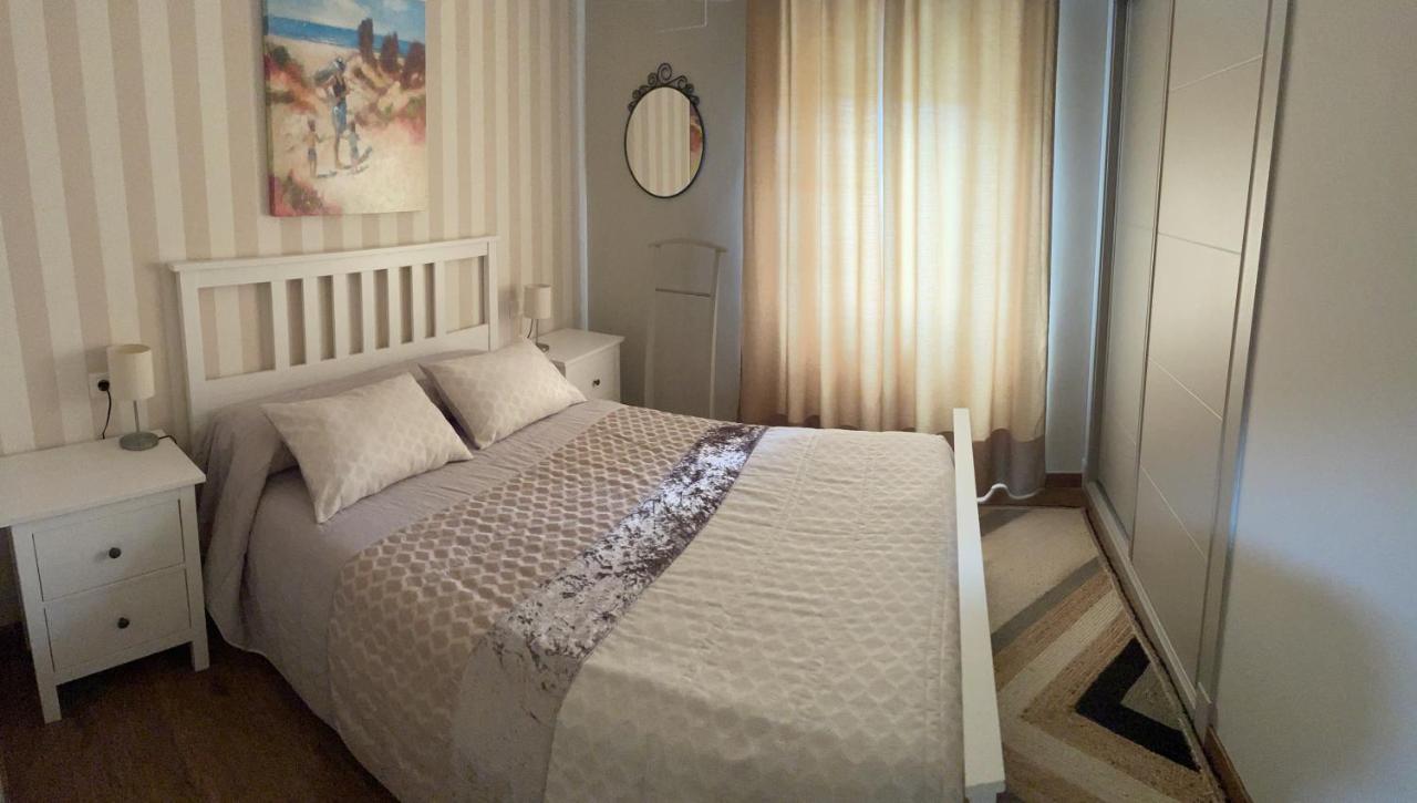 En El Centro De Viveiro Apartamento *