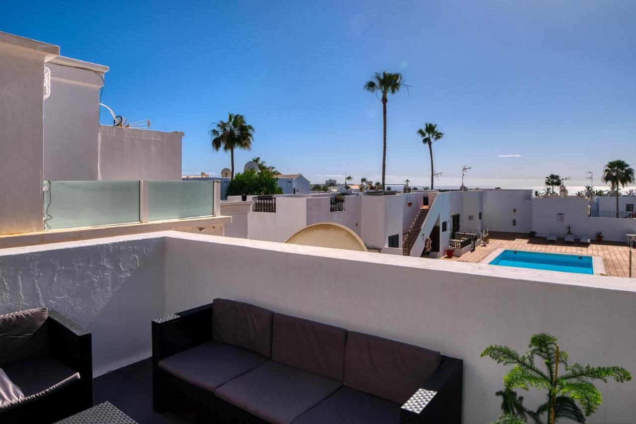 Sea Waves Lanzarote 500m From Playa Grande Big Terrace And Pool