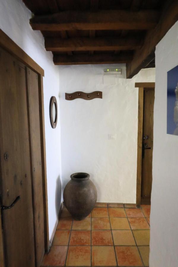 Apartamento Rurales Casa De Escudos