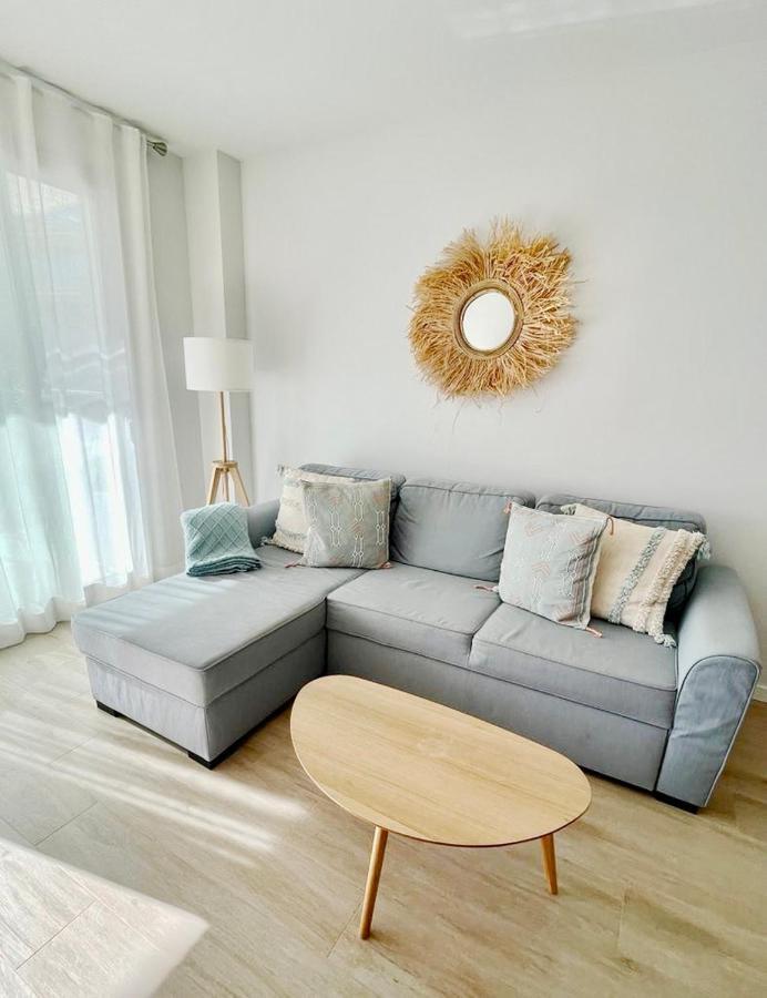 Marina Real 82 By Homeprive Apartment