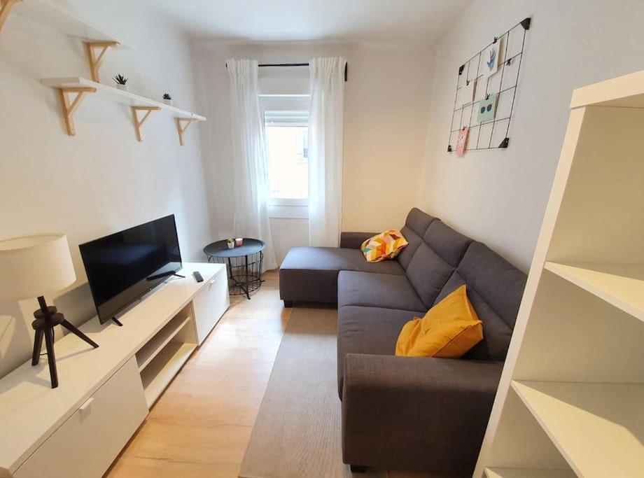 Acogedor Piso En El Centro De Apartamento