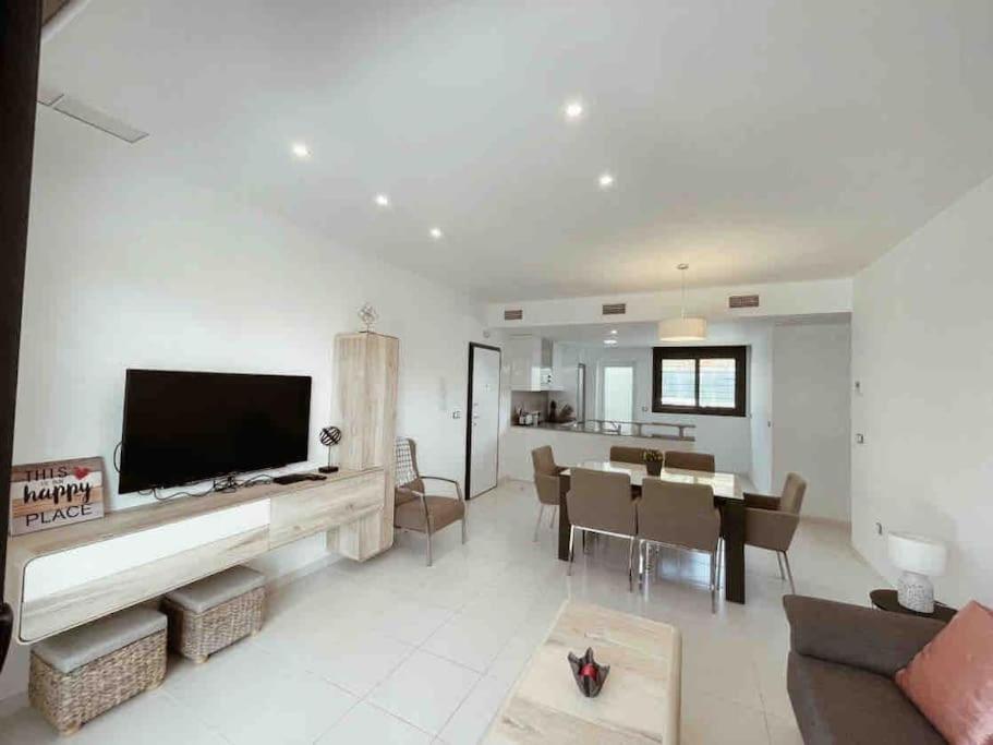 New Groundfloor Apt. * Arenales del Sol