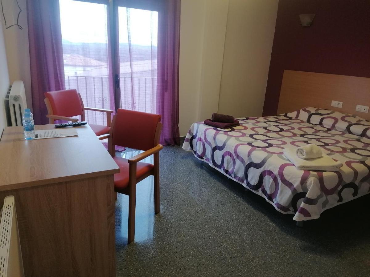 Hotel La De *