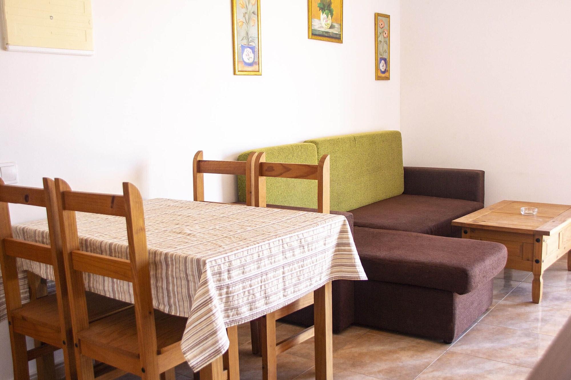 Tao El Apartment *