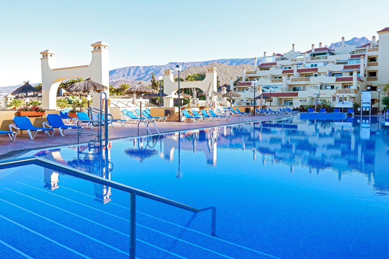 Apartahotel Ramada Residences By Wyndham Tenerife Costa Adeje 3*