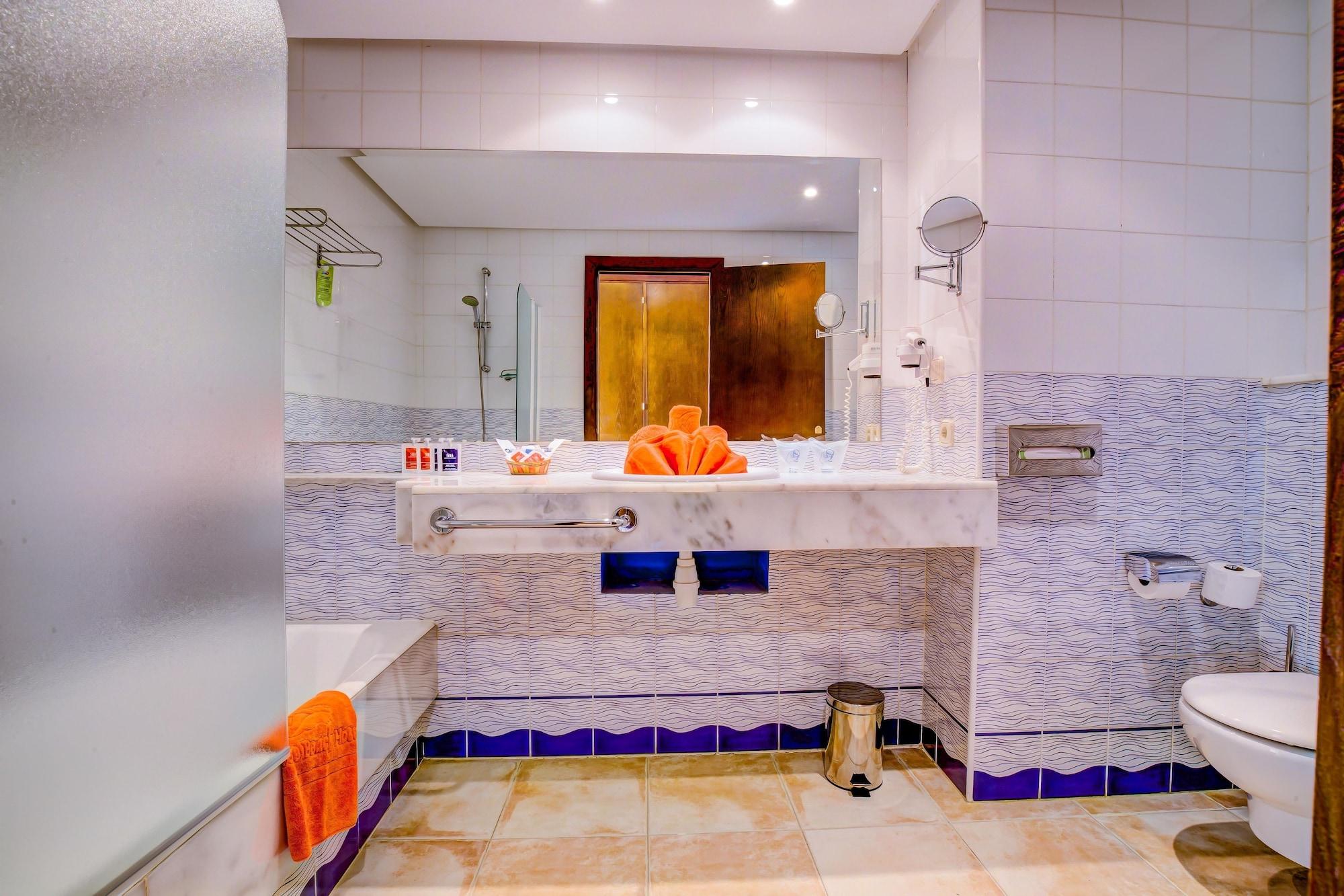 Sbh Palace Thalasso & Hotel 4*