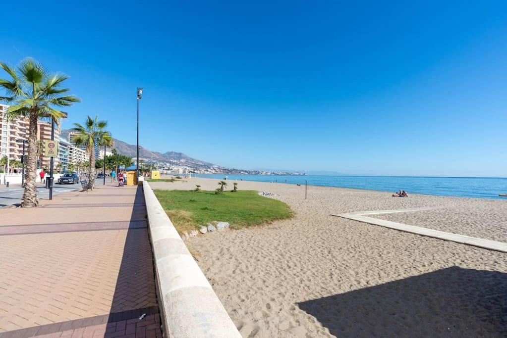 The Boat Apartment Fuengirola