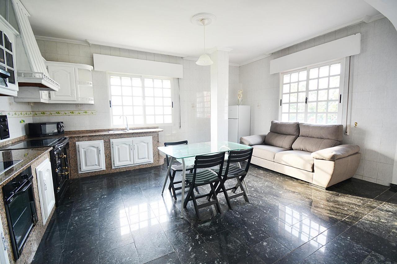 Da Pedra E Da Auga Apartamento Meis