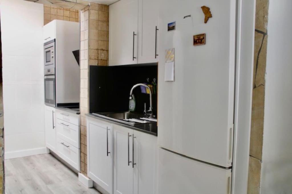 Sonnenland's Place, De Tirajana Apartamento *