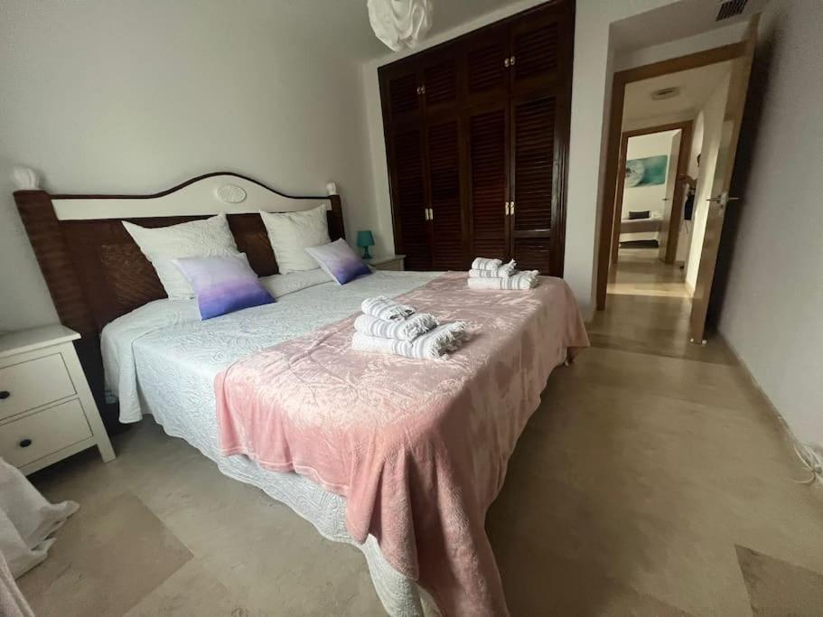 Apartamento Con Piscina En La Costa Del Sol Apartamento
