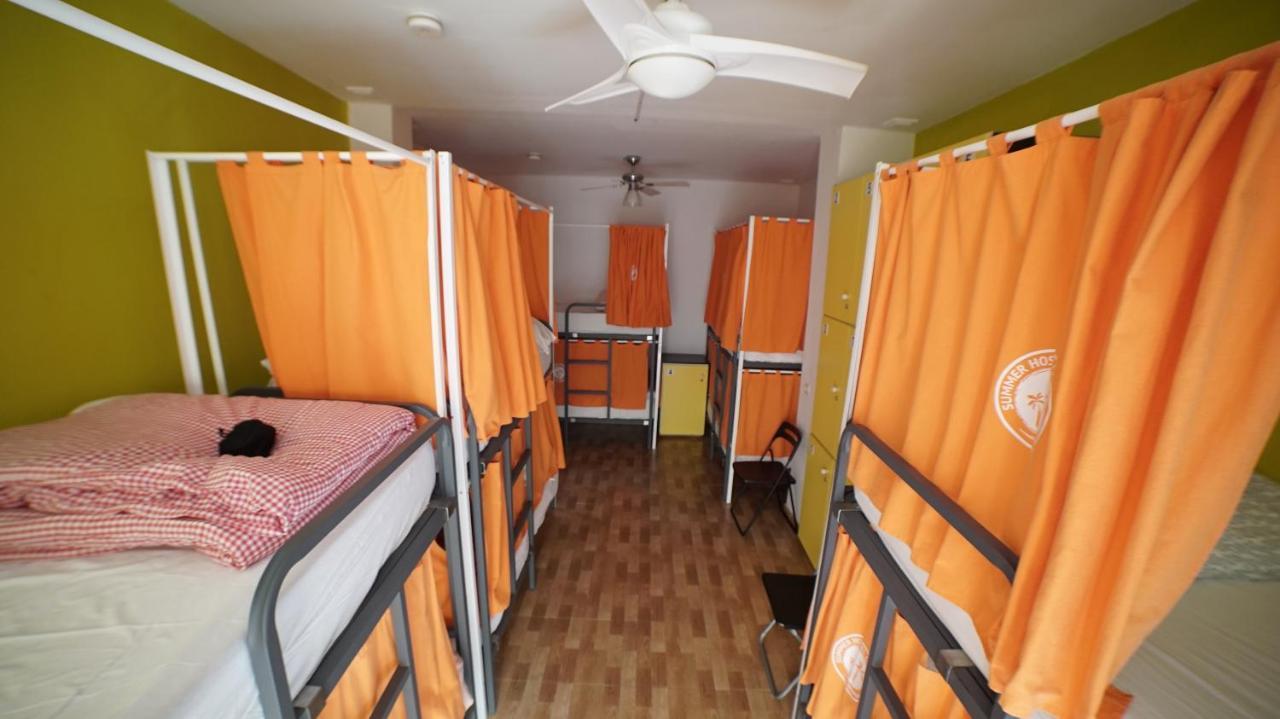 Summer Hostal
