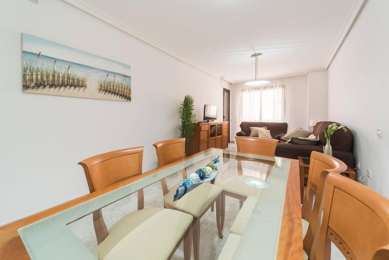 Expoholidays - Plaza Santa Rita Apartment