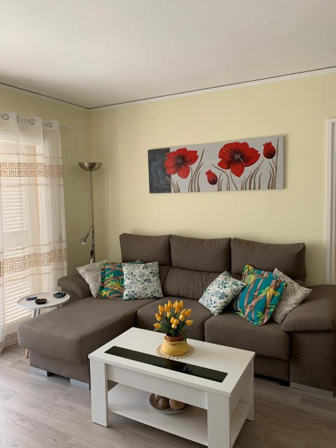 Apartamento Encantador En Primera Linea. Dénia