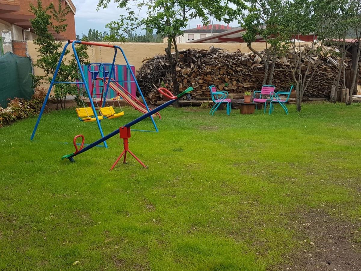Сasa de vacaciones House Of The Ribera -