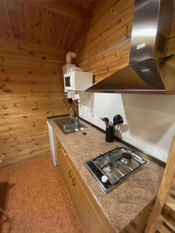 Bungalow&camping Fuente De Regrustan Camping Graus