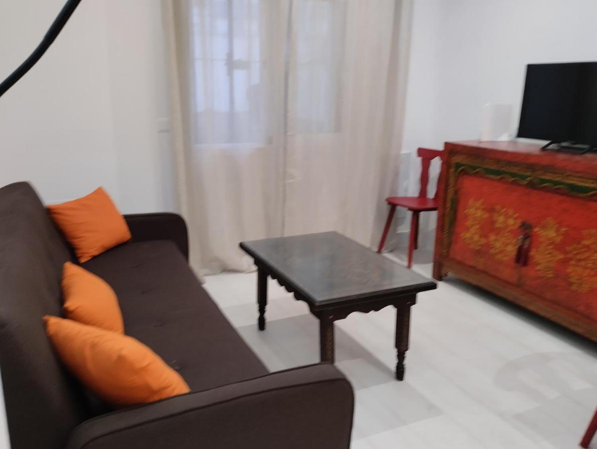 Apartamento Amilcar Frente A La Playa Primera Línea De Playa *