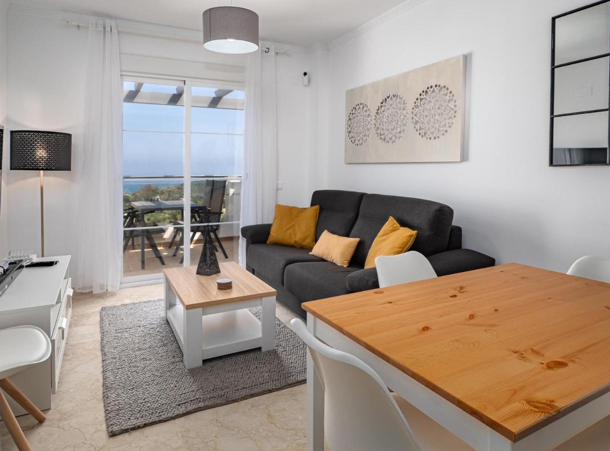 Small Oasis 2366 Sea View * Manilva