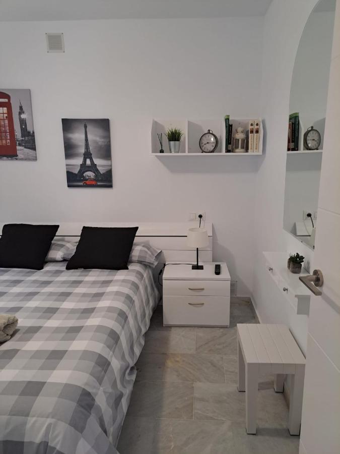Encantador Residencial Con Piscina