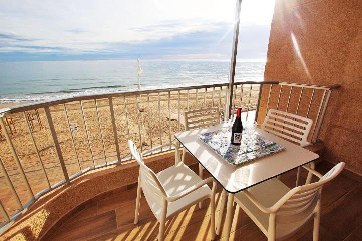 Apartamento Europa Primera Linea De Playa Guardamar Apartment