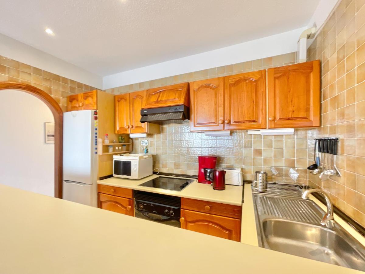 Apartment Calle Tamara 2-9