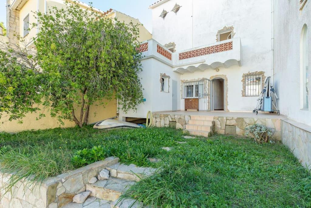 V020 - Puerto Primero Empuriabrava