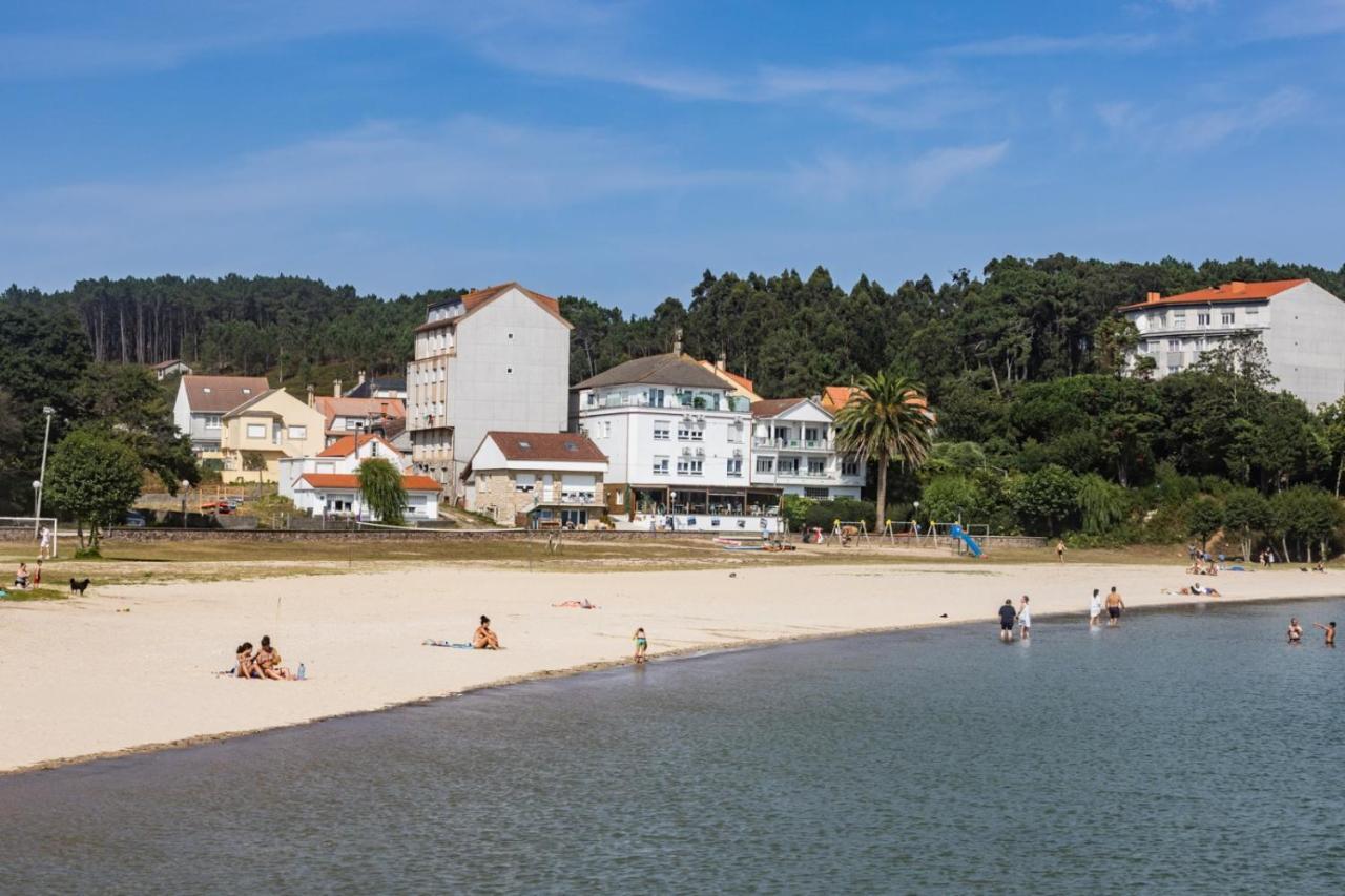 Playa De Camarinas