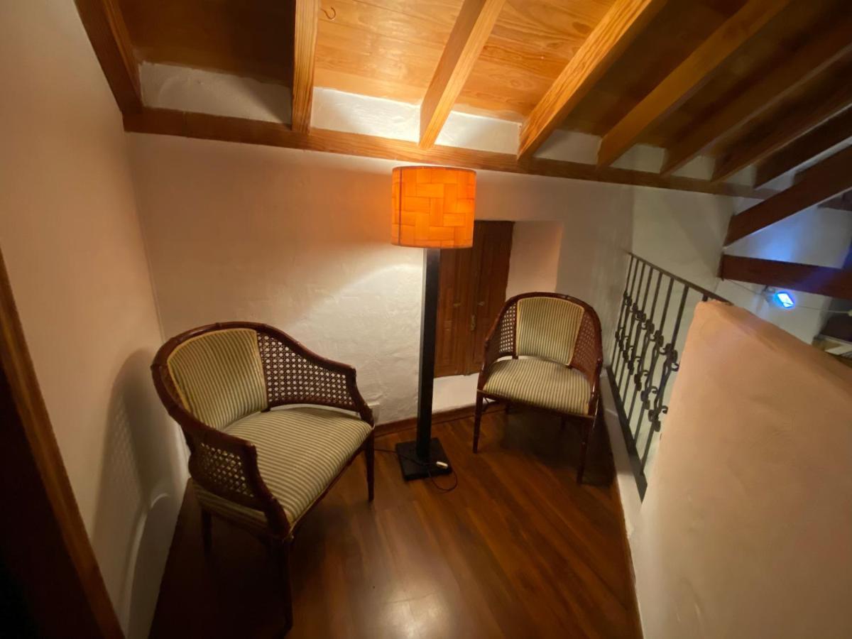 Holiday home Casaruralarona