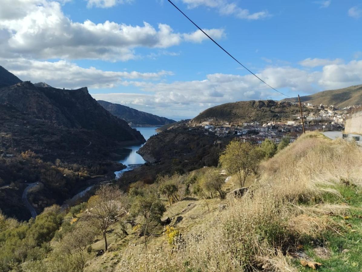 Casa De Cata Guejar Sierra