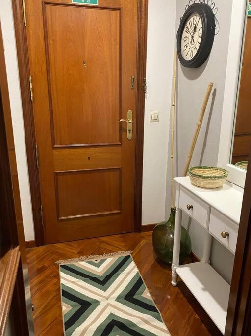 “ledicia”, Piso En Alquiler Apartment