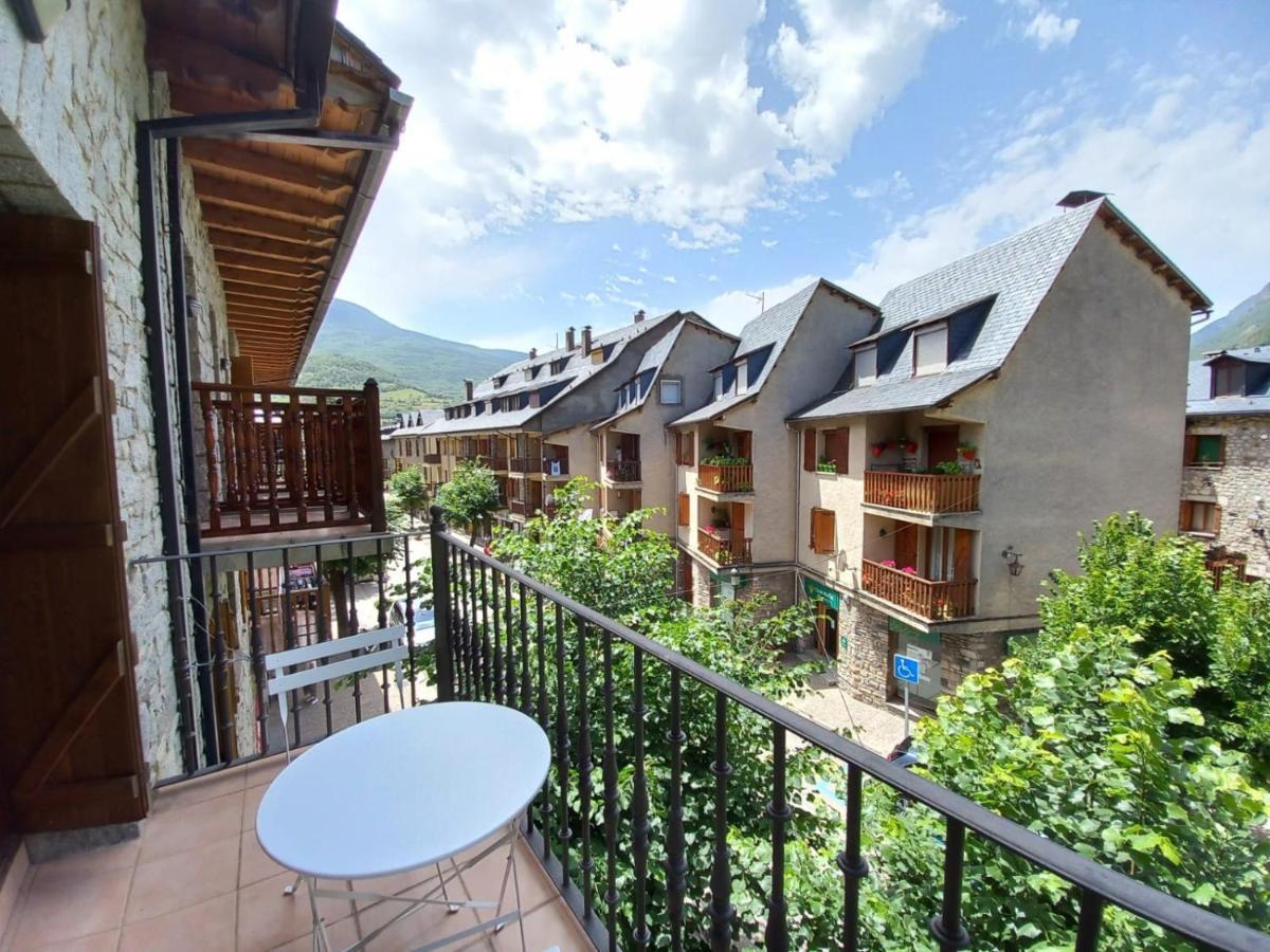 Bpirineos-parque Tilos 2 Apartment Benasque