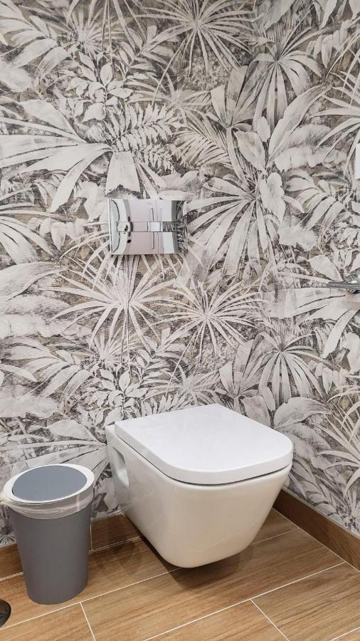 Aparthotel Cies Luxury Suitel Lily Rodsen - Your