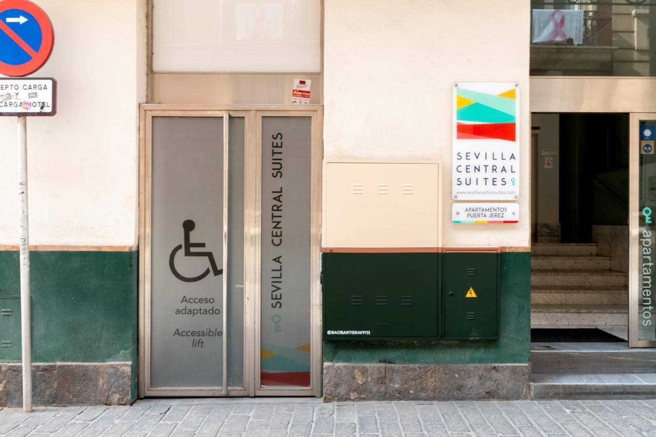 Puerta Jerez Apartment *