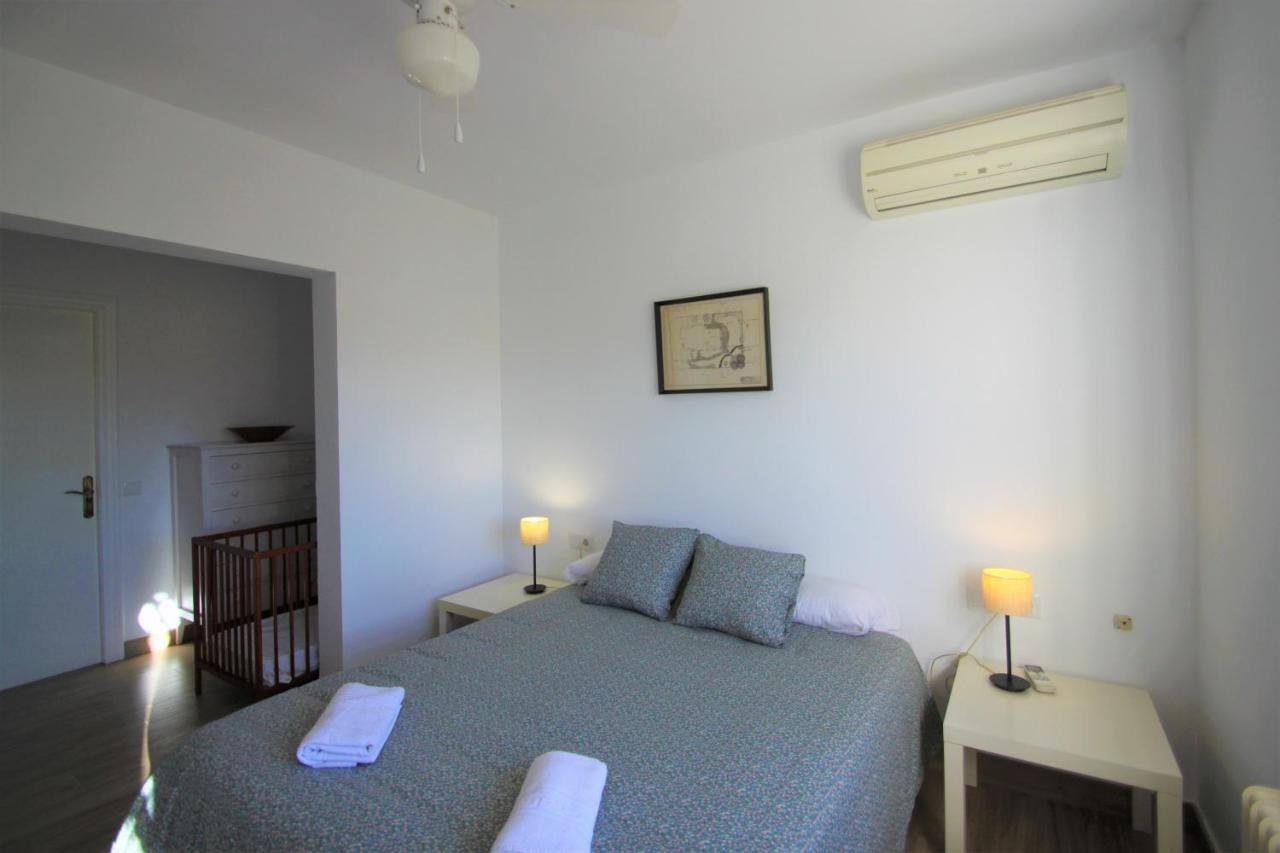 Casaturis En Urb. La Font Sant Joan D'alacant Ch102