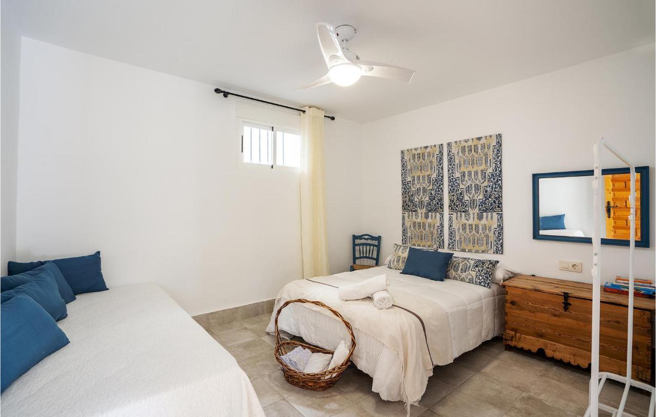 3 Bedroom In Bedmar