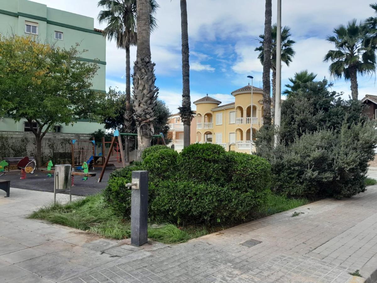 Relax Les Palmeres Apartamento Sueca