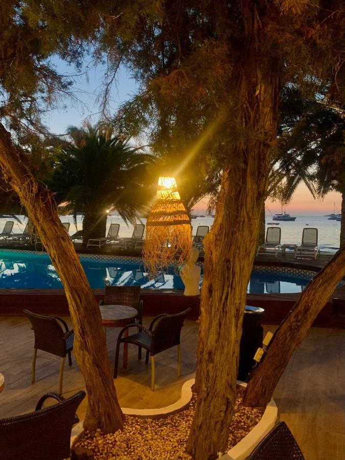 Tagomago Hotel 3*