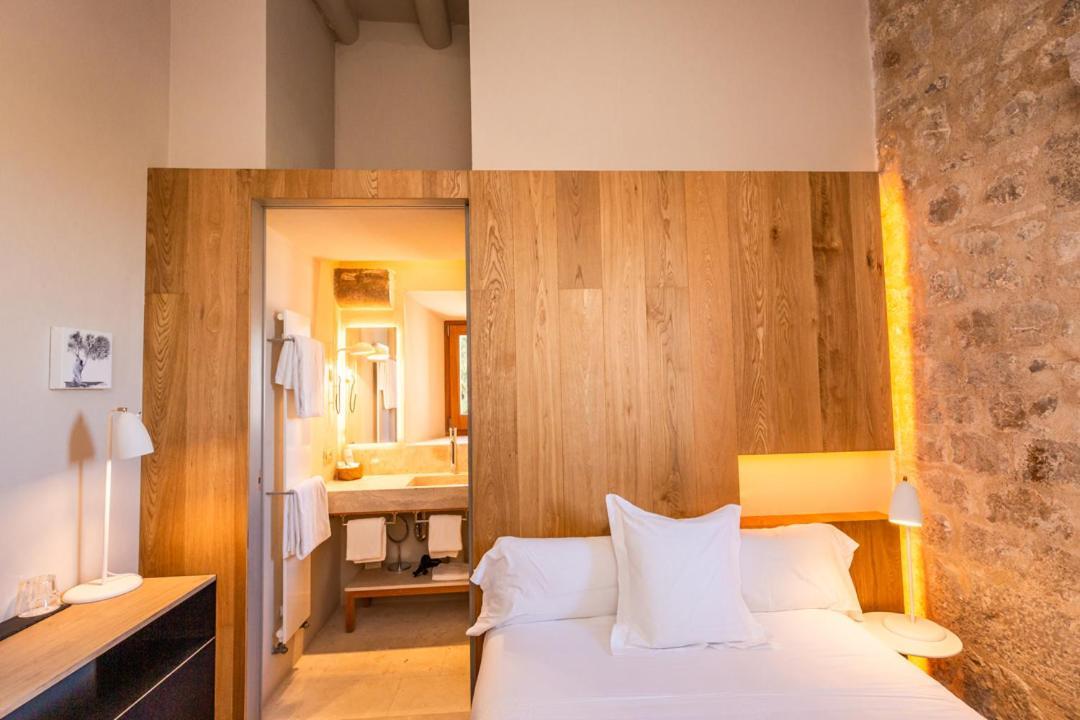 Hotel Mas Bosch 1526 Avinyonet de Puigventós