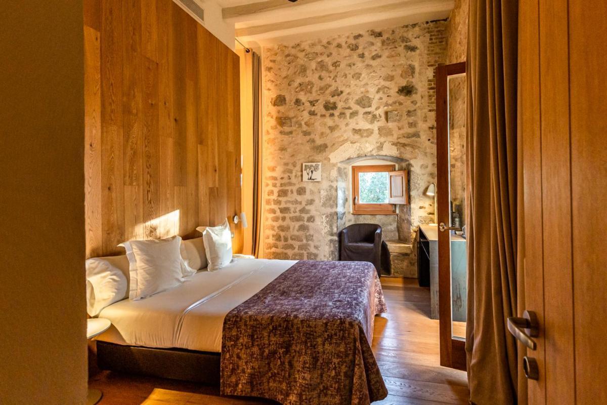 Hotel Mas Bosch 1526 Avinyonet de Puigventós