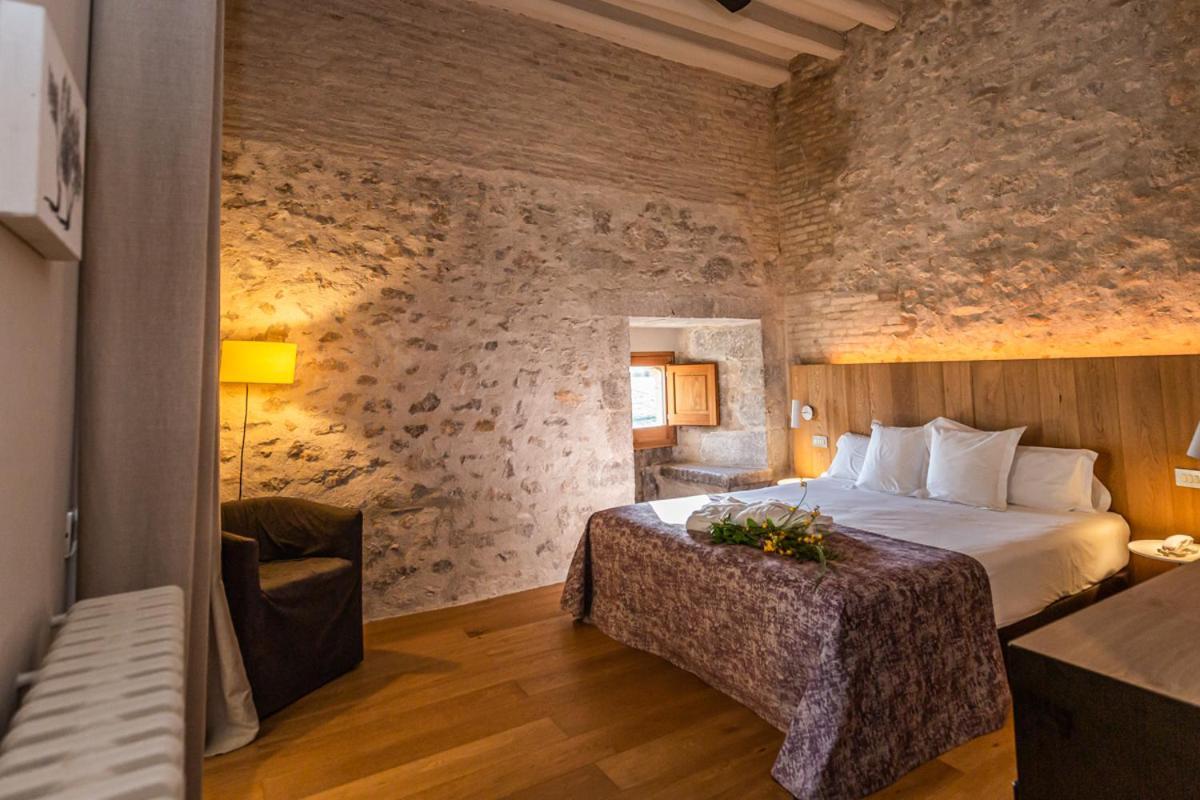 Mas Bosch 1526 Hotel Avinyonet de Puigventós