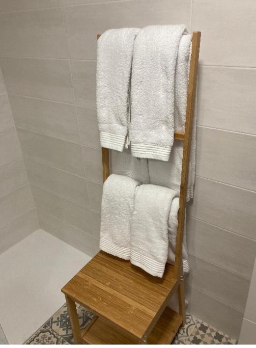 Apartamento Gascona 26 - En Pleno Centro De Oviedo, Con Internet Y Parking Incluido