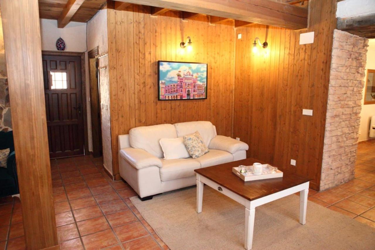 Holiday home Mi Capricho De *
