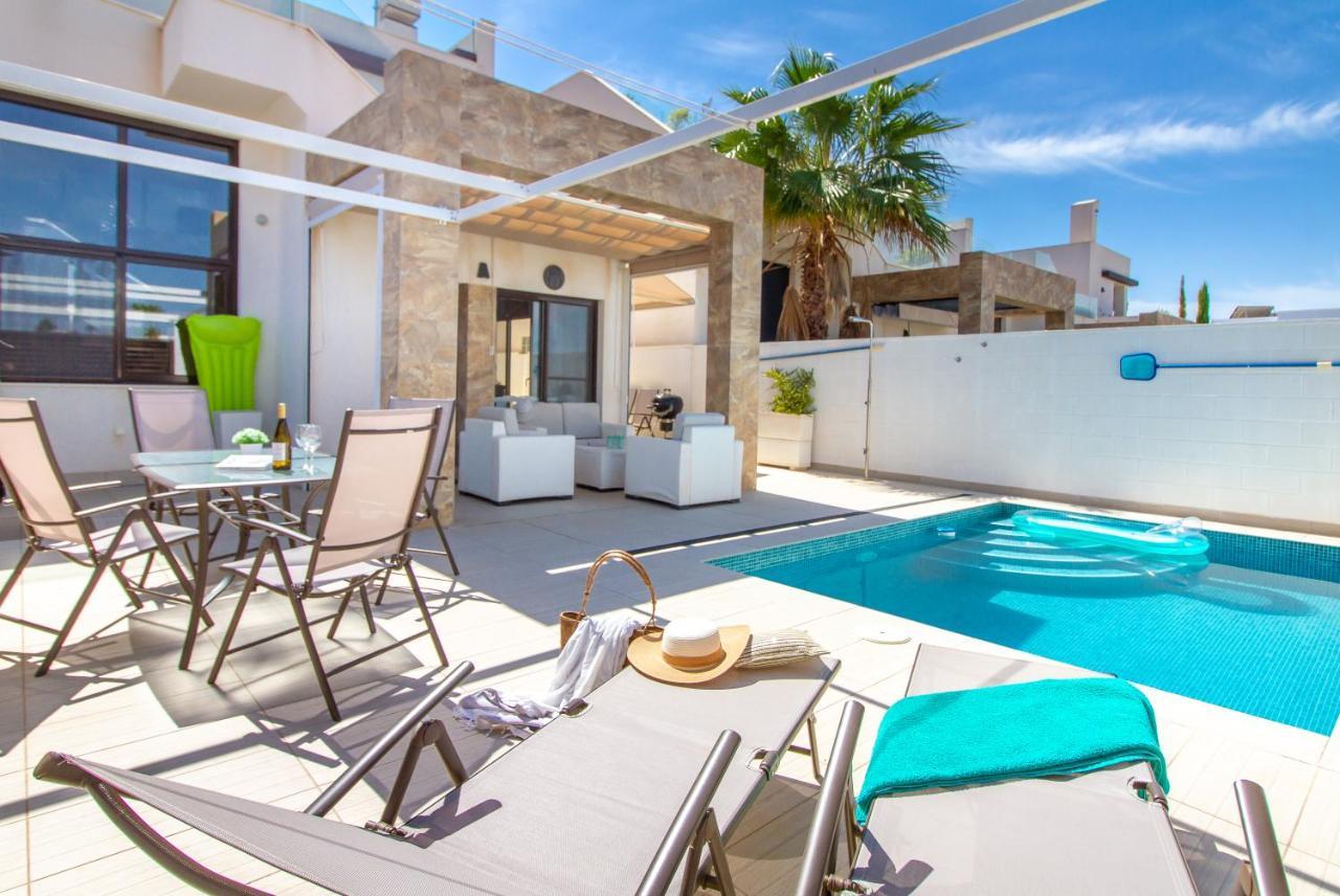 Villa Nina With Pool Rojales