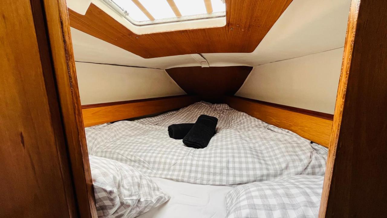 Cozy Sailing Boat Barcelona * Sant Adria de Besos
