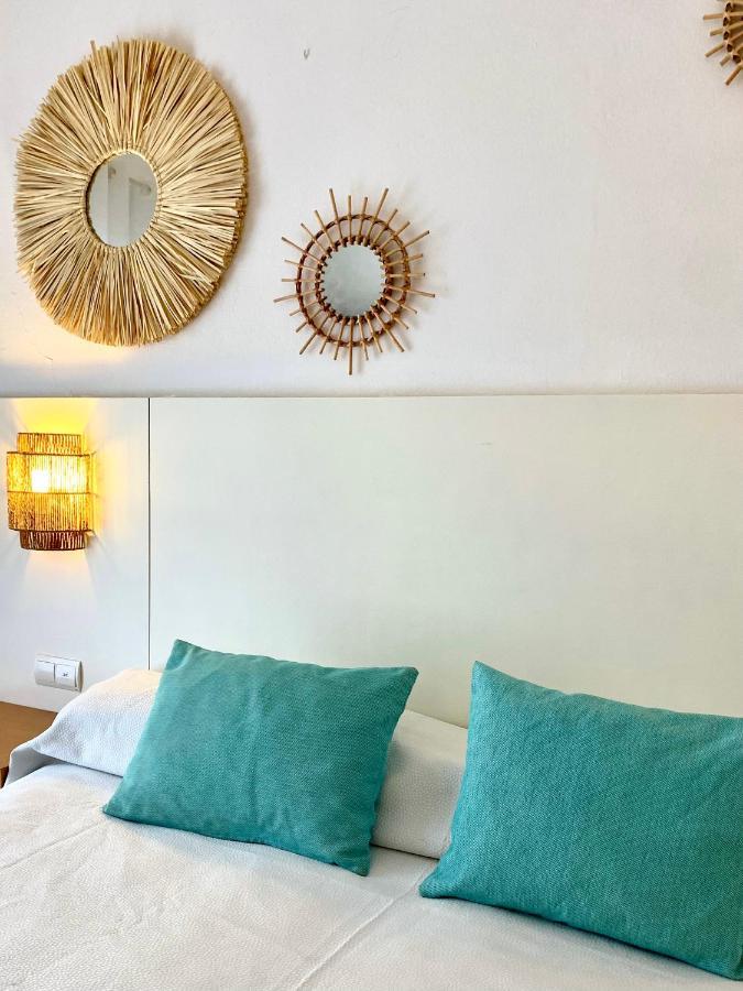Tagomago Hotel 3*