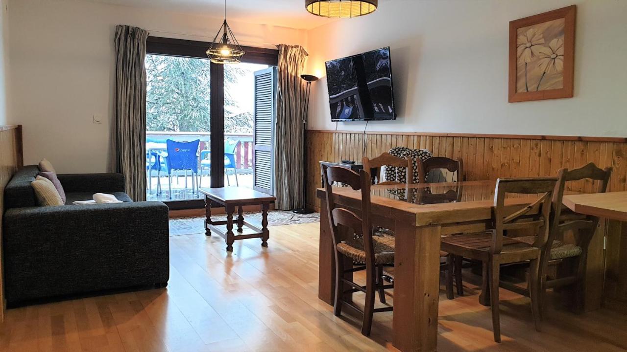 Apartamento Todosierranevada Zona Baja - Montblanc Vistas A La Montana - Junto A Telecabinas
