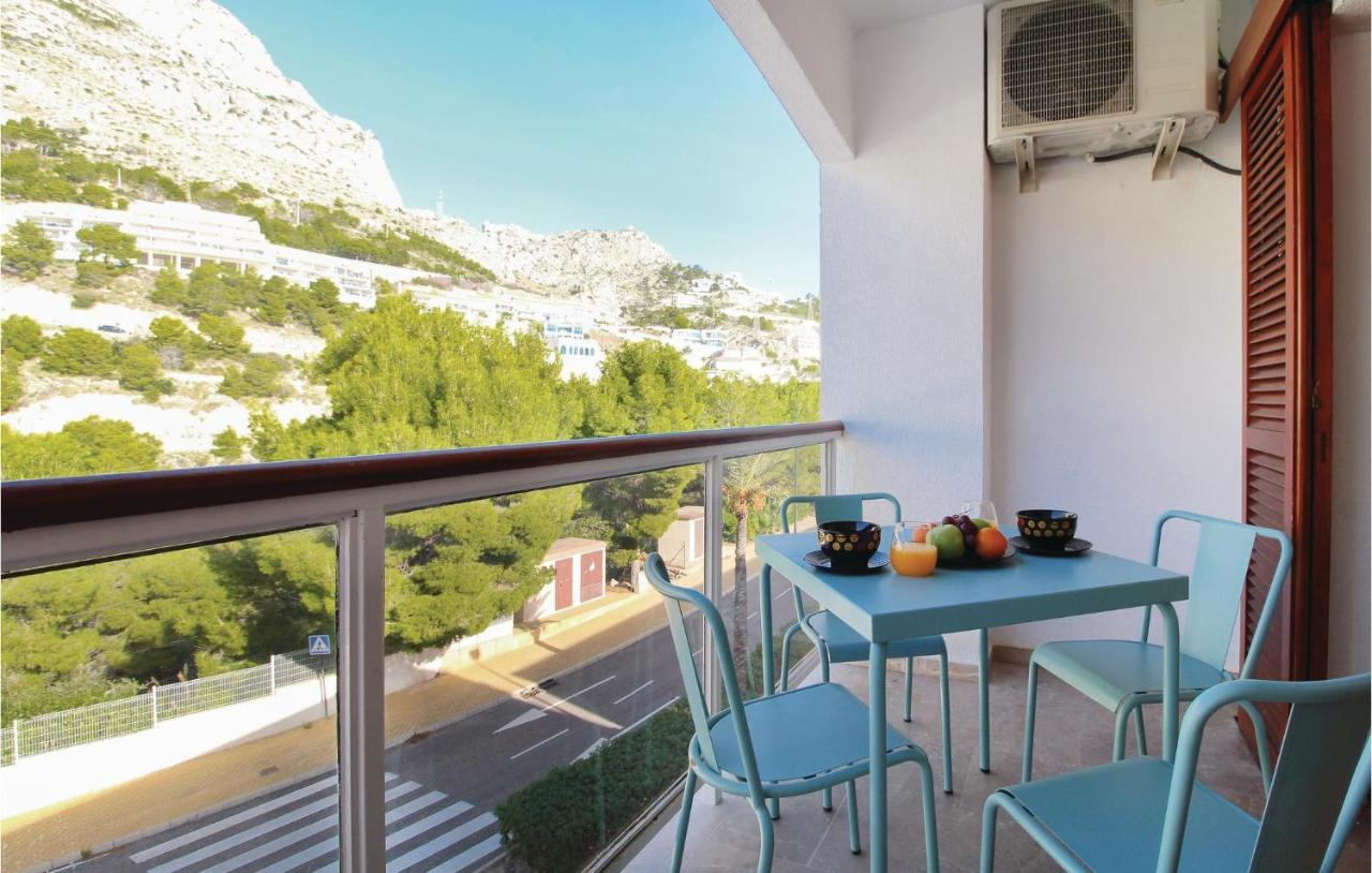 Apartamento Gorgeous In With Kitchen