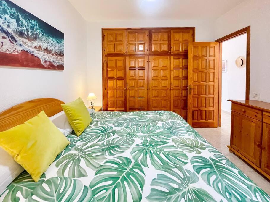 Calle Tamara 2-9 Apartment