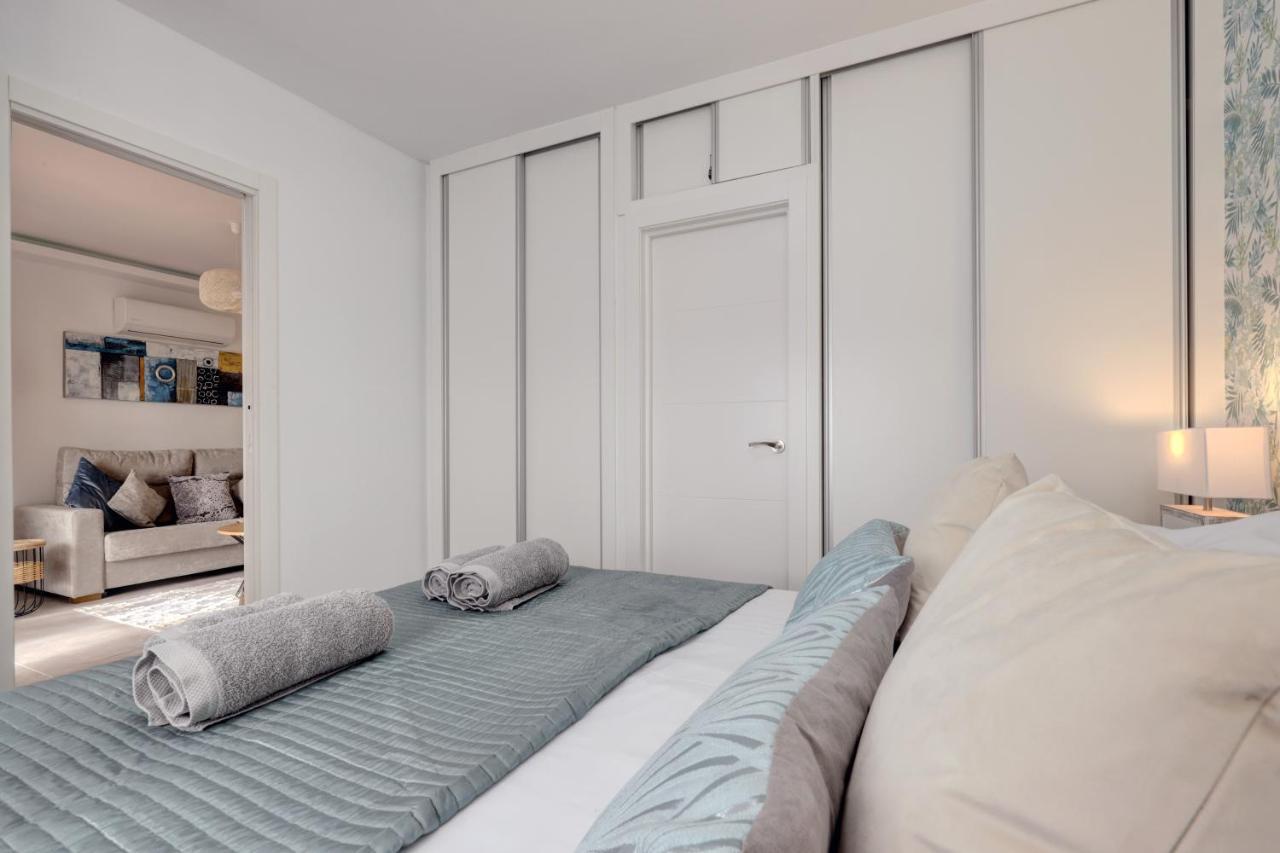 014 Bright And Modern 2 Bed Apt Near Beach Mijas